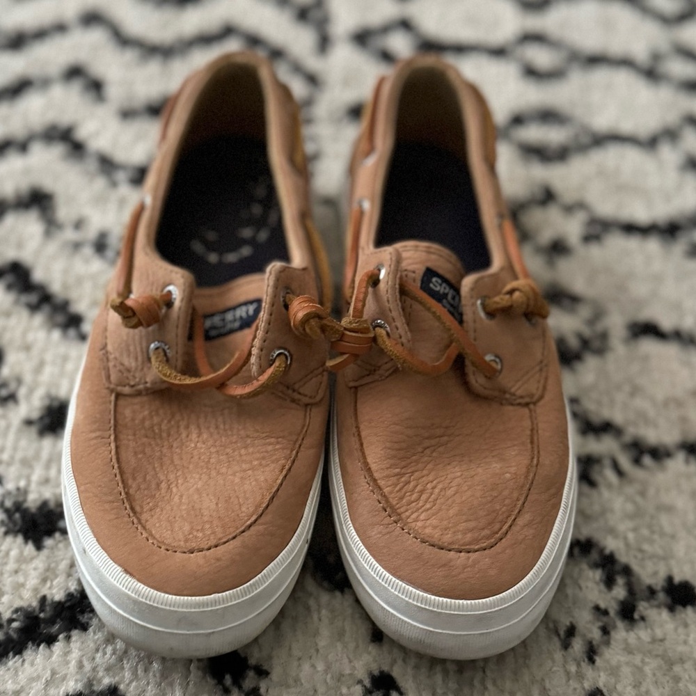 Sperry washable boat shoes